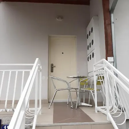 Apartment Zvezda