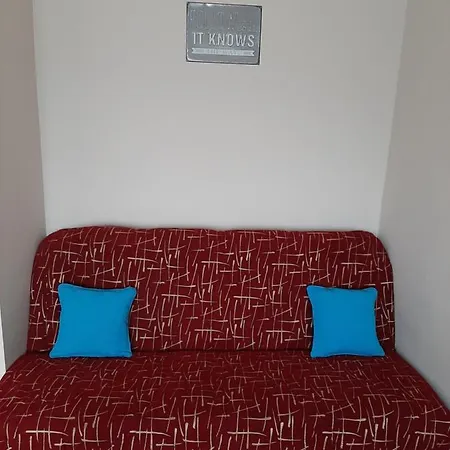 Zvezda Apartment *