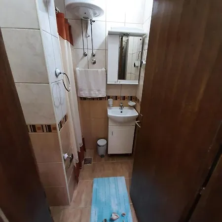 Zvezda Apartment *